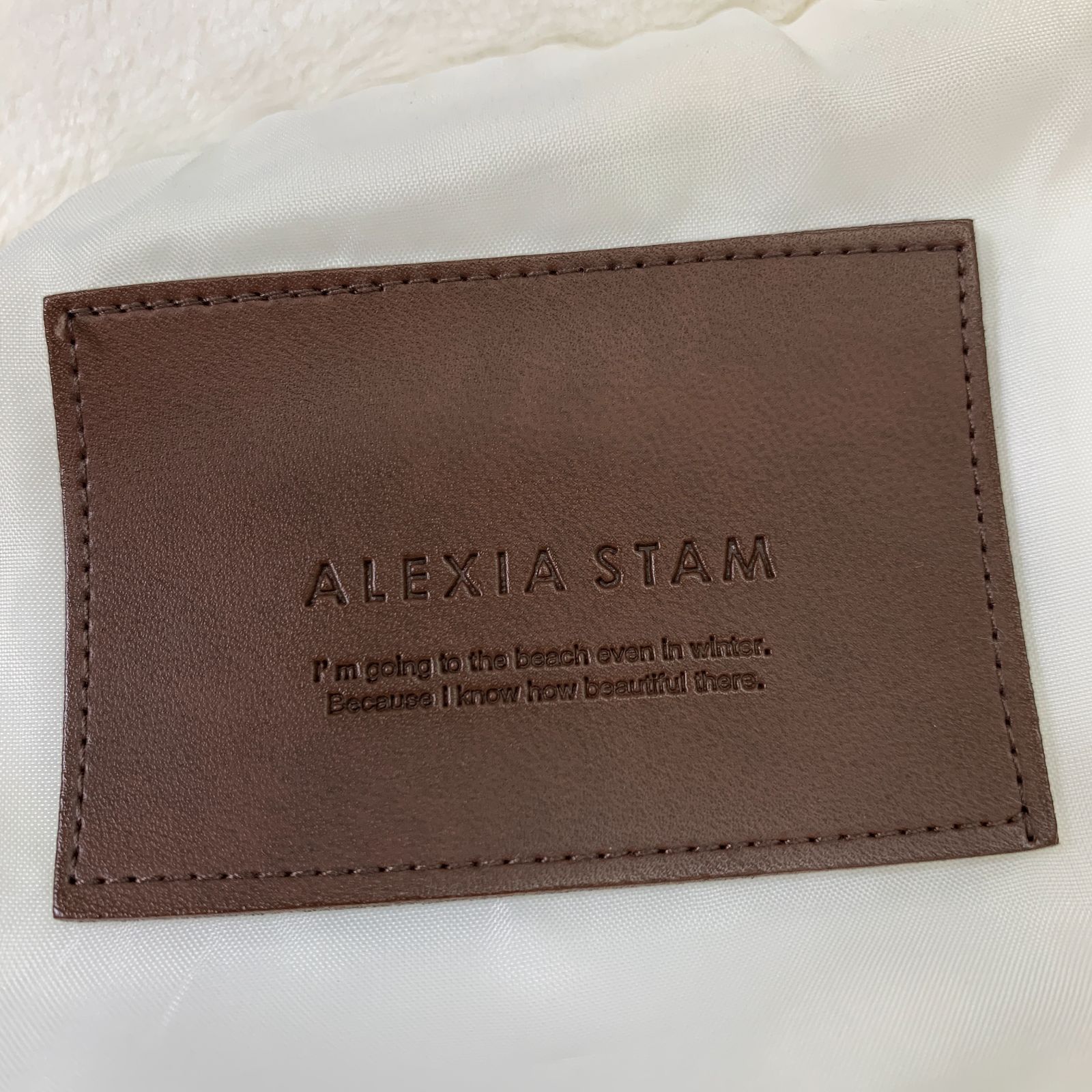04m1527∞ ALEXIA STAM アリシアスタン ロゴパデッドコート ロング 