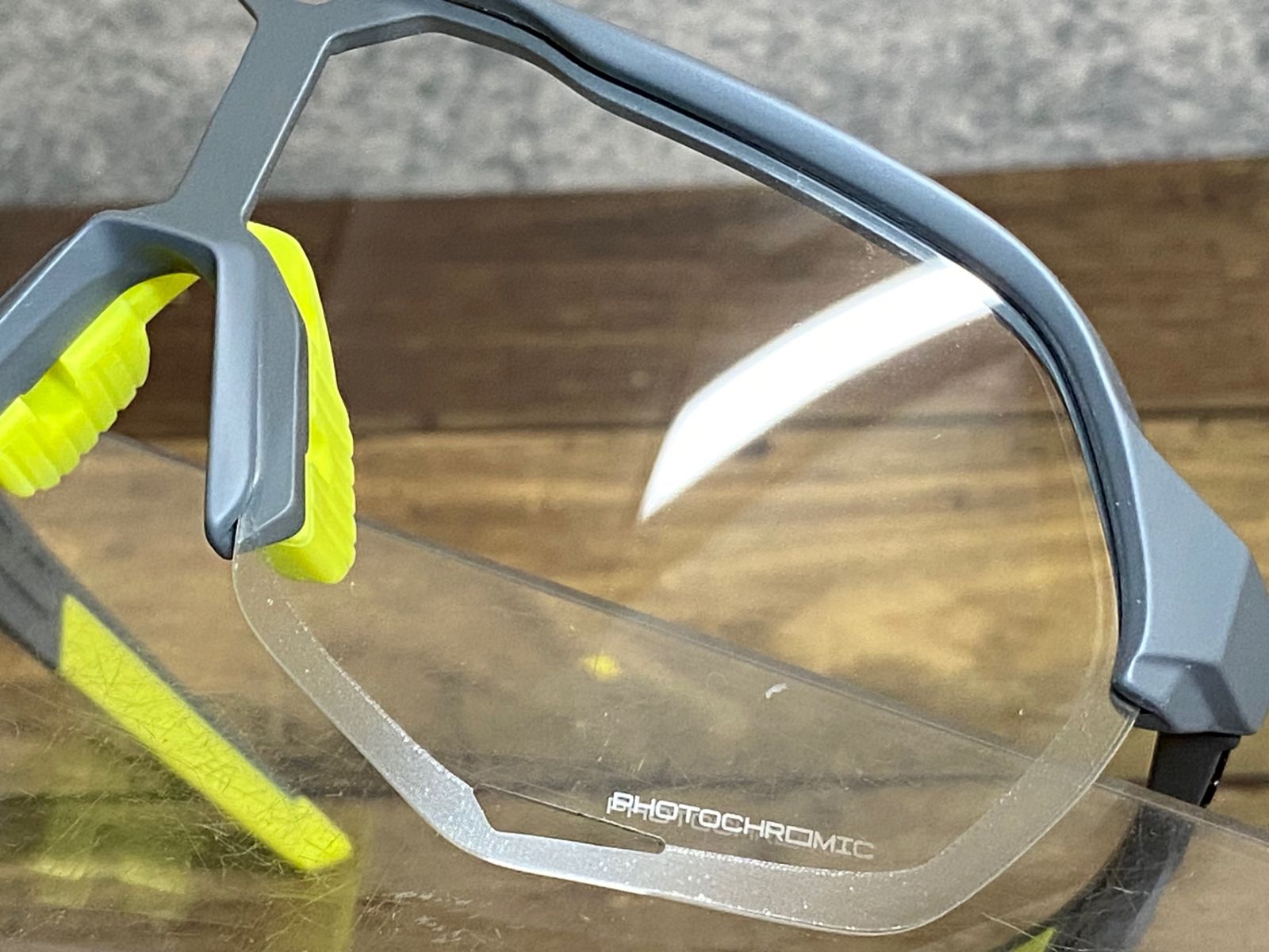 品数豊富。 JK205 100％ S2 サングラス アイウェア グレー 黄 クリアレンズ