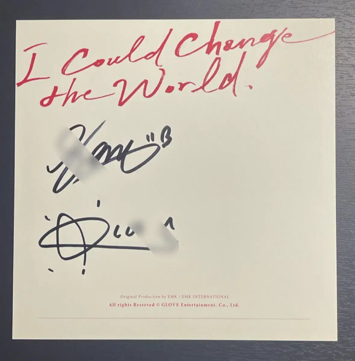 笑う男 演出家 ディーア ジョシアーナ サイン