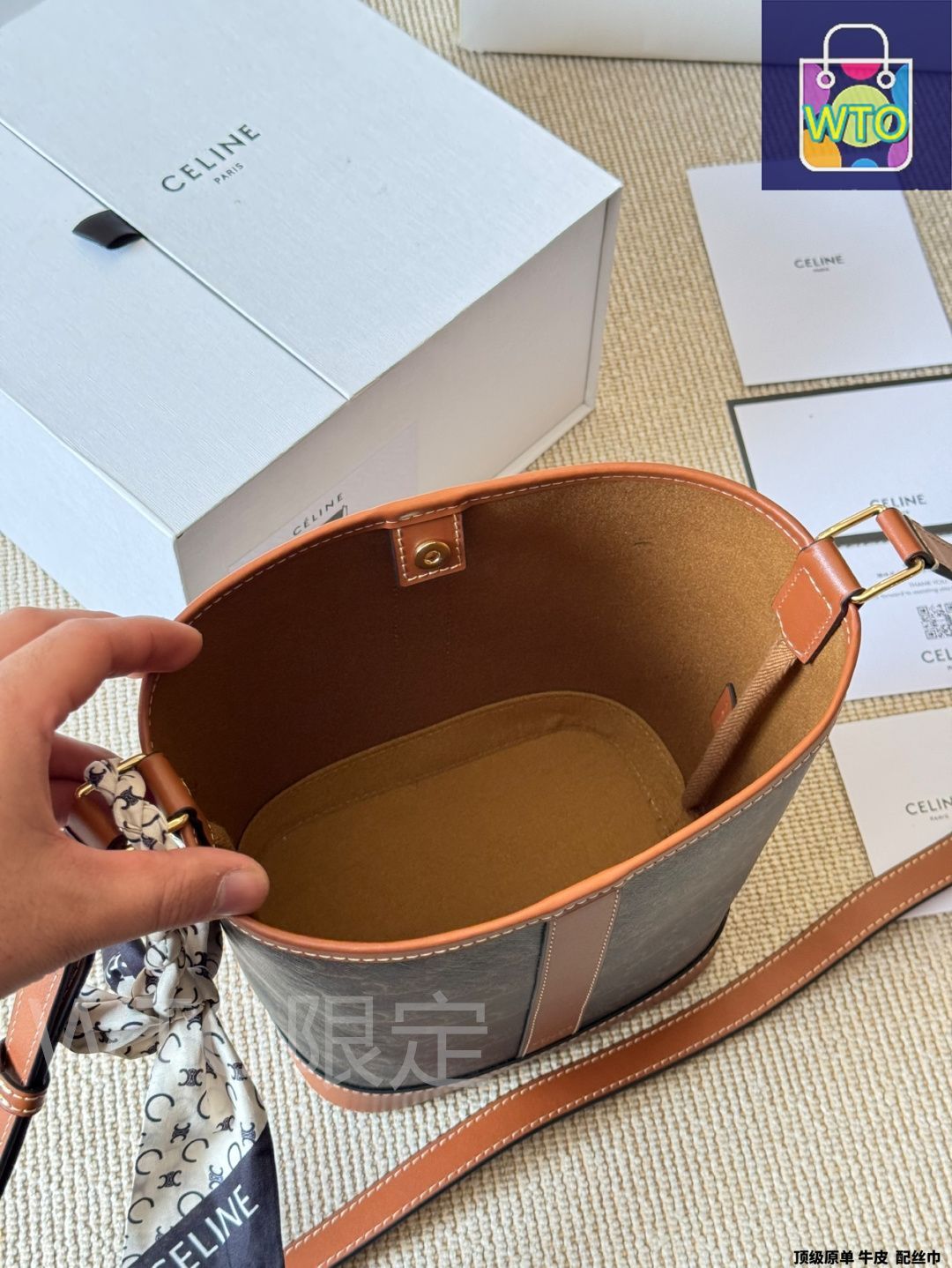 VINTAGE●CELINE●セリーヌ スモール バケットバッグ トリオンフ バケット CELINE Triomphe Canvas(セリーヌ トリオンフ