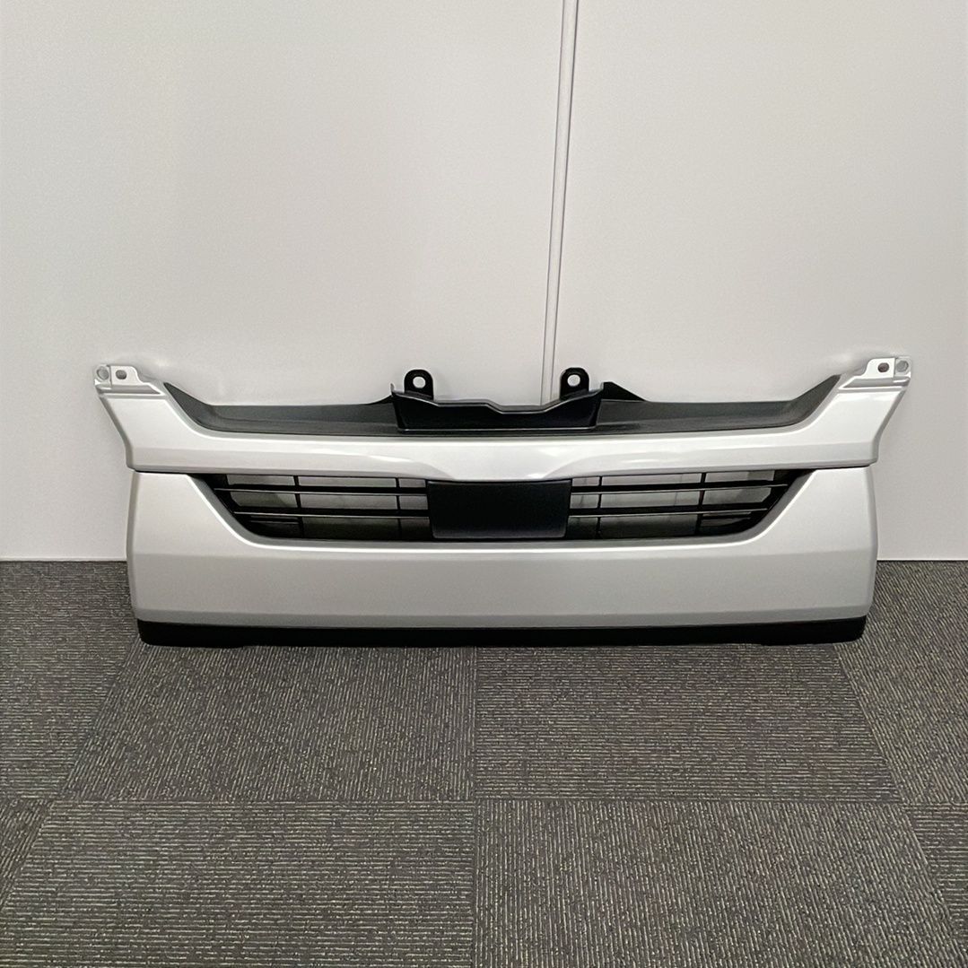 ハイエースDX フロントグリル トヨタ 純正 新車外し 最新