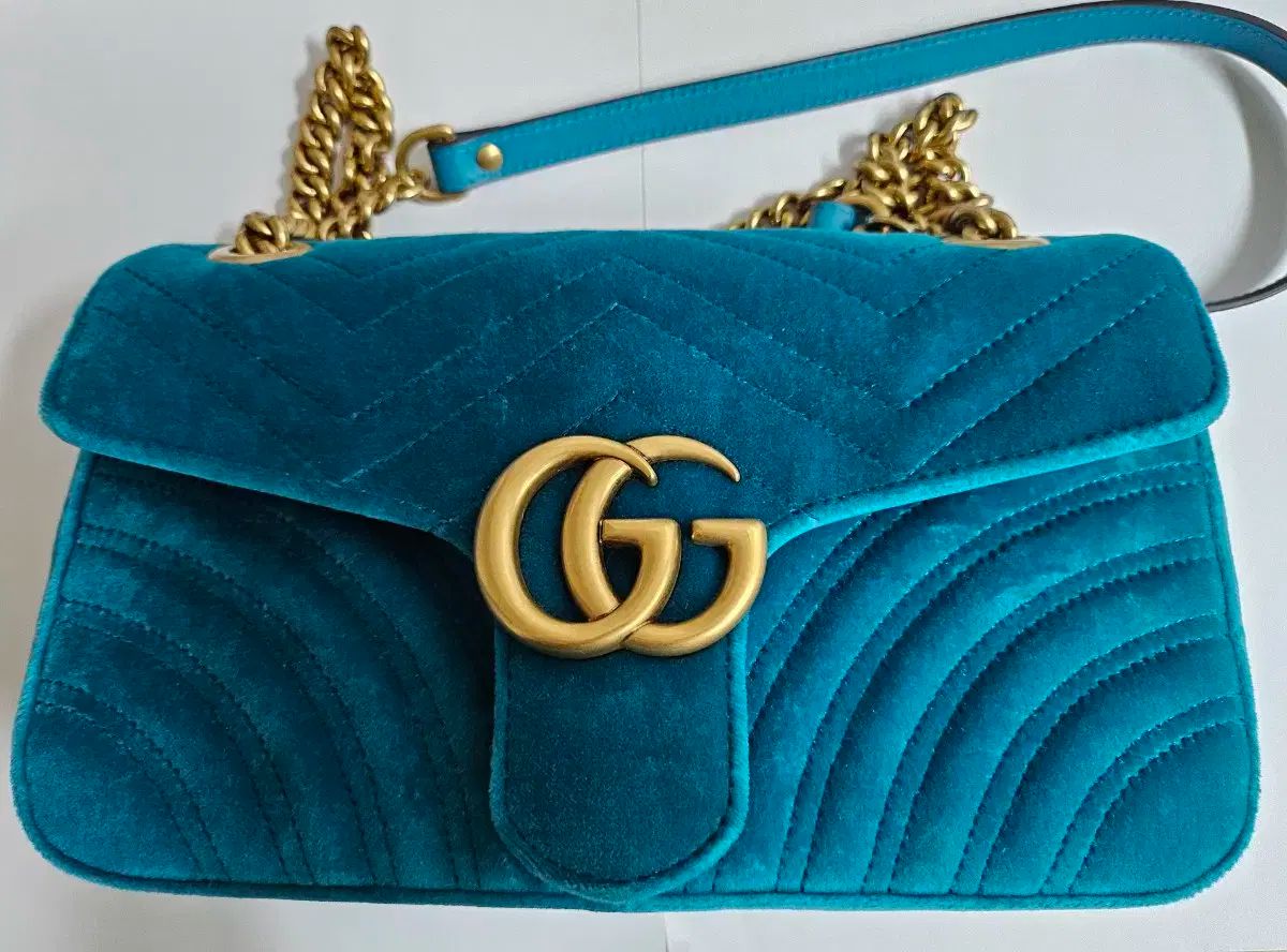 GUCCI グッチ マーモント マトラッセ ベルベット スモール