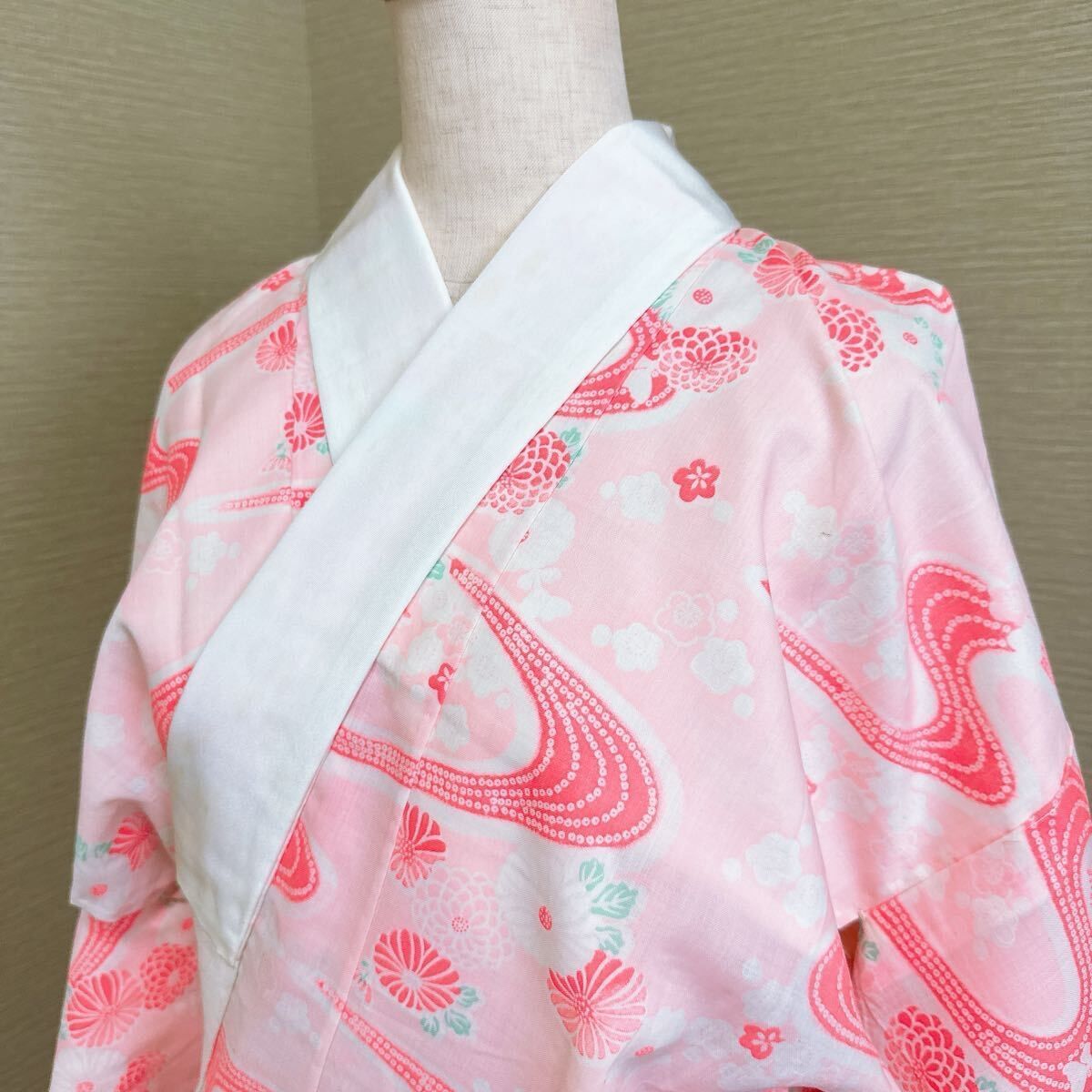 ピンク 花柄 長襦袢 新品未使用　着物 未使用 京友禅 金駒刺繍 雪輪 花柄 金彩 訪問着 正絹 ピンク