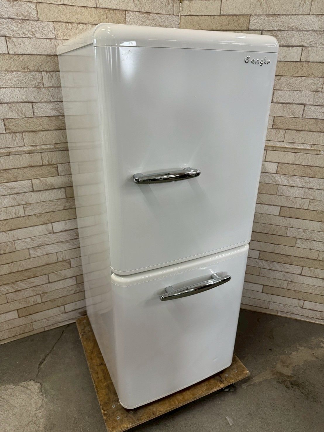 736美品✨ エディオン レトロインバーターおしゃれブラック2ドア