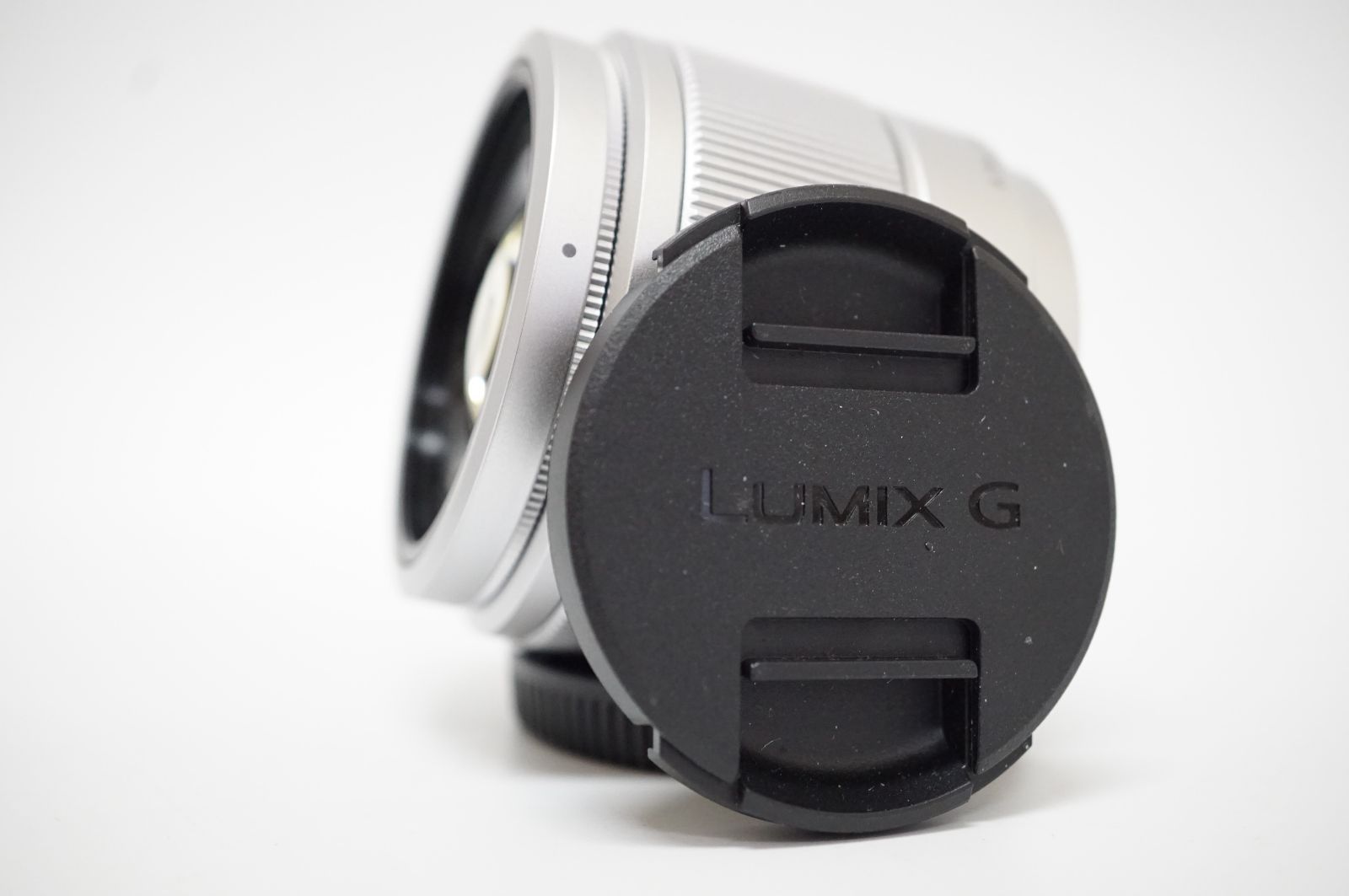 L151238-2)Panasonic H-H025 LUMIX G 25mm F1.7 ASPH 単焦点 L151238-2)Panasonic H-H025 LUMIX G 25mm F1.7 ASPH 単焦点
