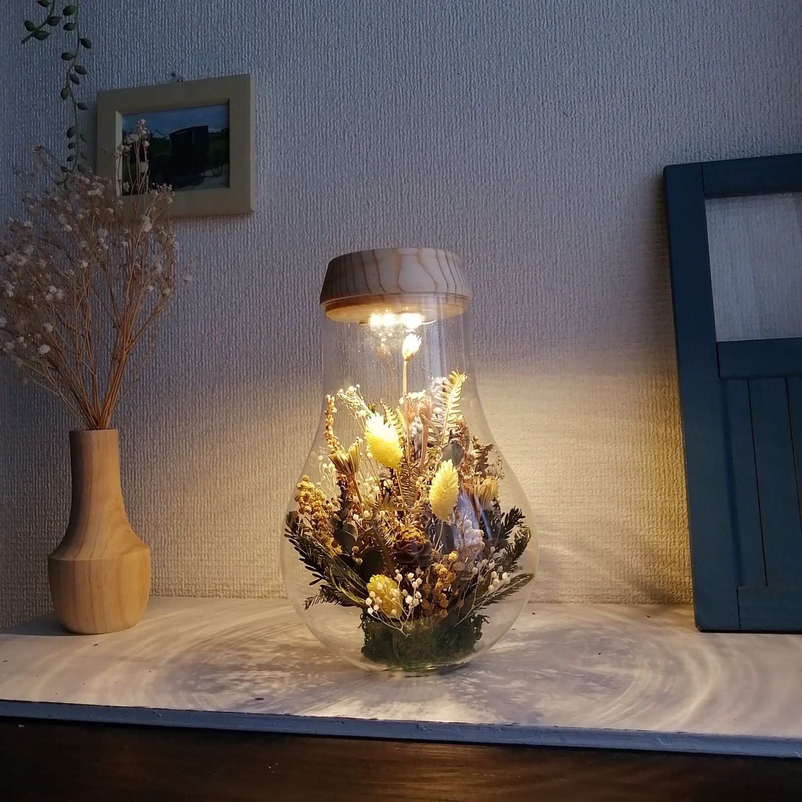 LEDライト付き】ドライフラワーのボトルランプアレンジ 間接照明 