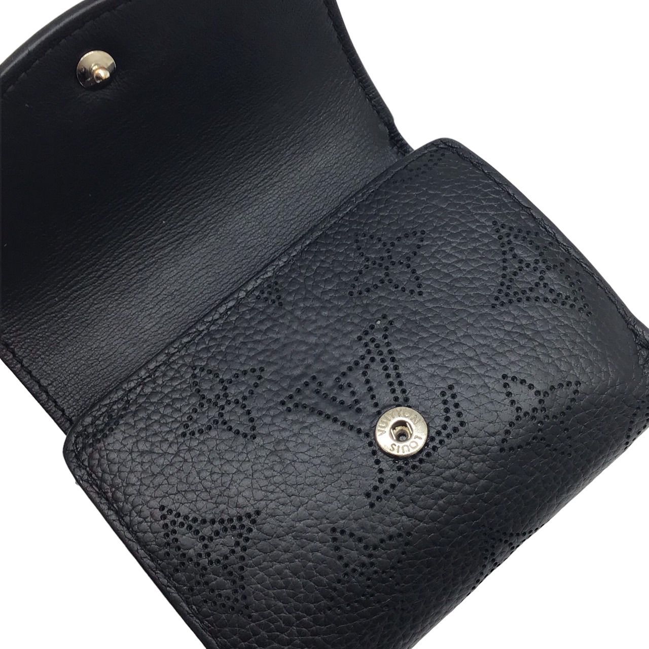 【新品級】ルイヴィトン マヒナ ポルトフォイユ イリス コンパクト ノワール 黒 ✨美品✨ルイヴィトン ポルトフォイユ・イリス コンパクト マヒナ