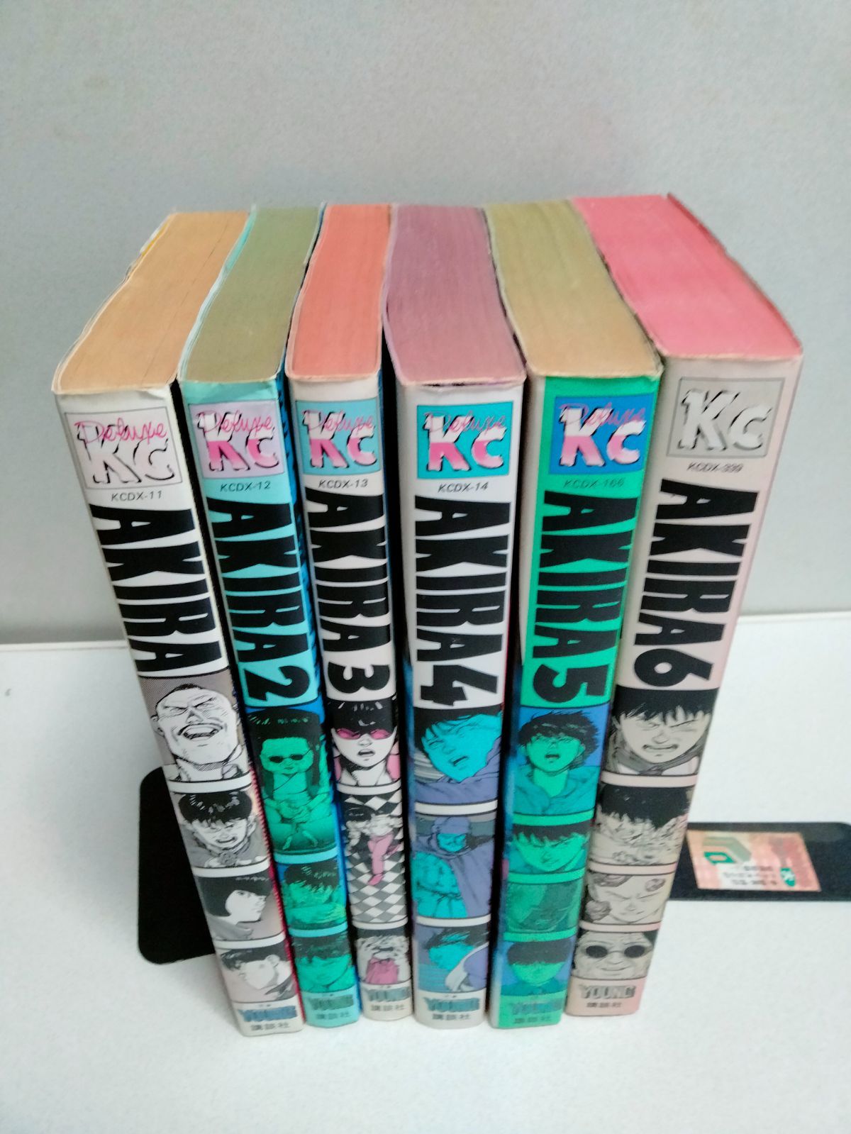 全巻セット】AKIRA 大友克洋 1巻〜6巻 - メルカリ