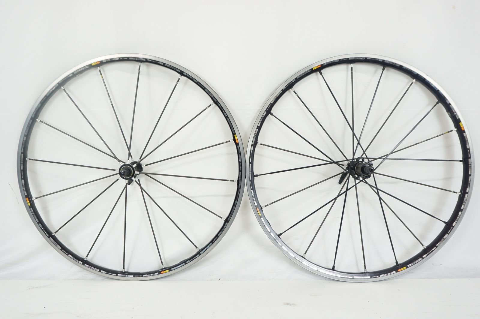 MAVIC 「マヴィック」 R-SYS PREMIUM シマノ11.12速 ホイールセット / バイチャリ大宮店