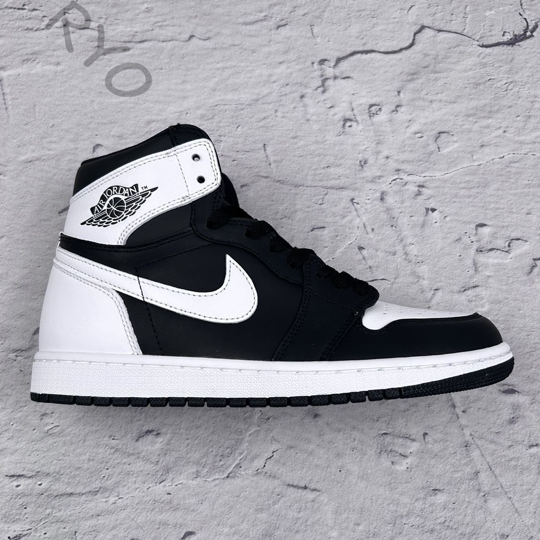 ⭐️新品⭐️未使用✨男女兼用🆕箱付 ナイキ エア ジョーダン 1 レトロ  