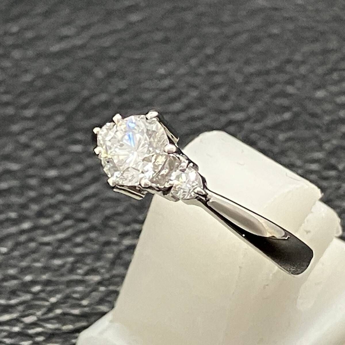 鑑定書付き 新品仕上済み ダイヤ 0.439ct 0.08ct デザイン