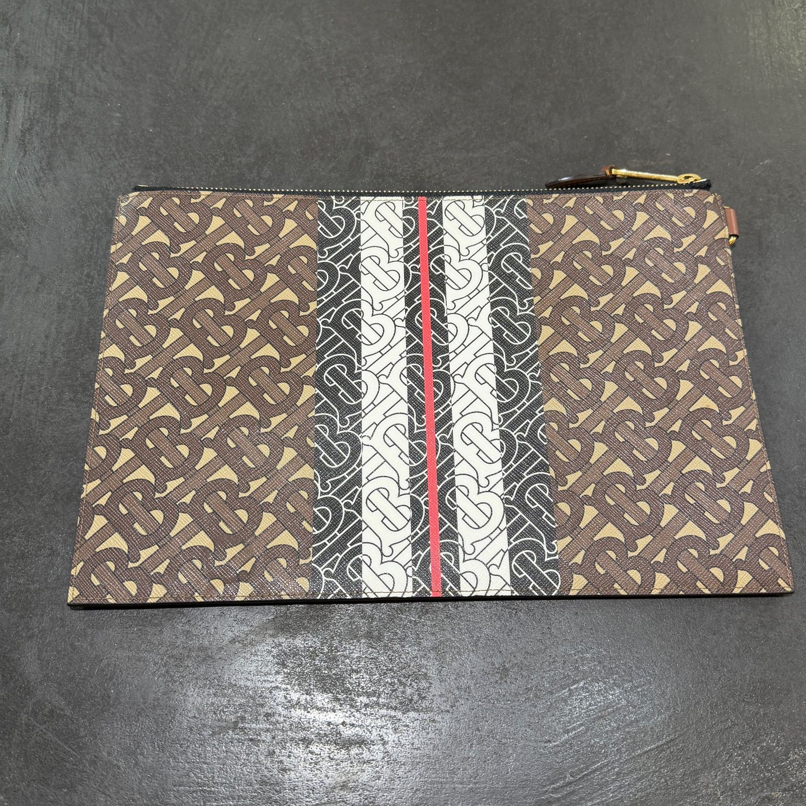 BURBERRY TBモノグラムクラッチバッグ 鞄 バーバリー 1070M4