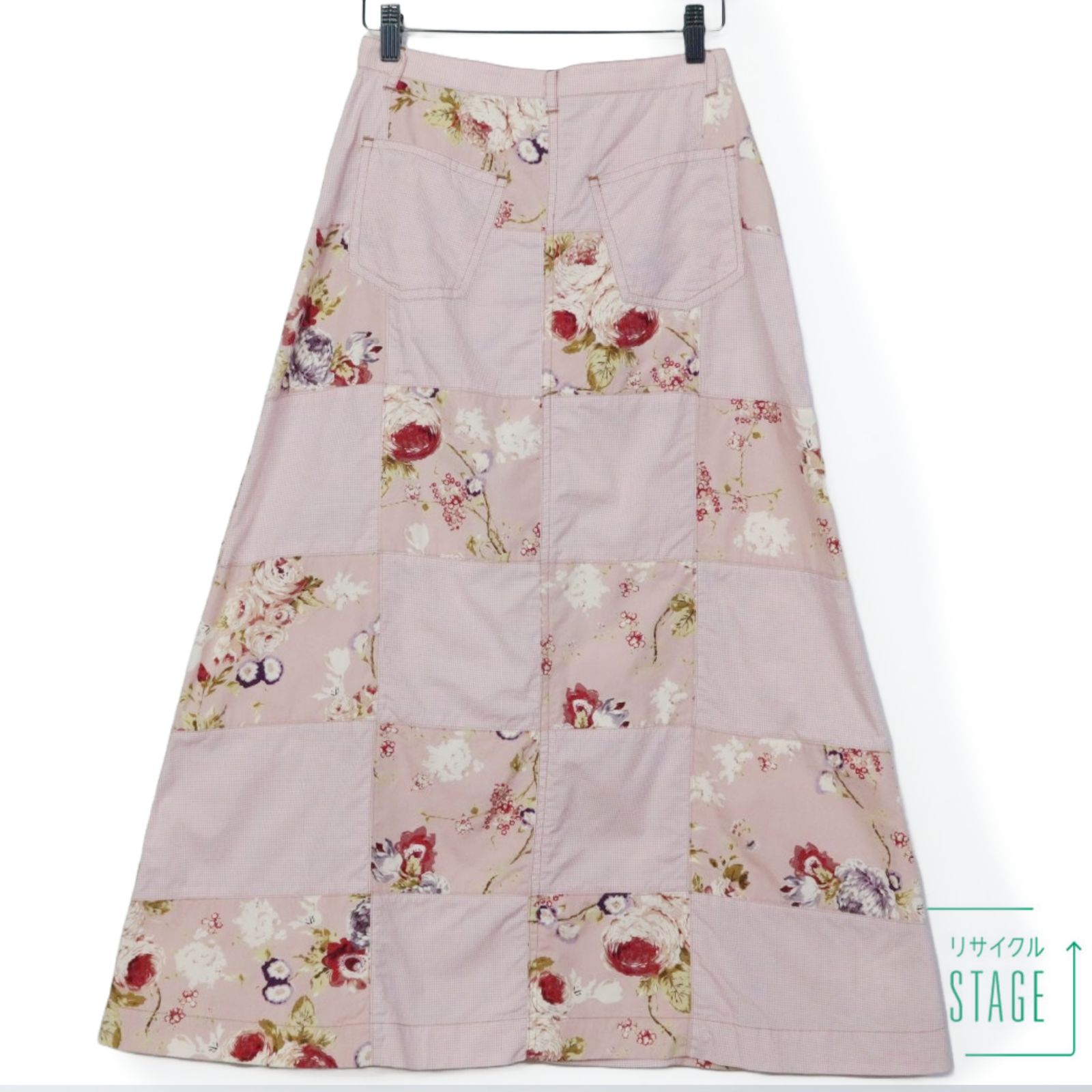 美品✨ワンダフルワールド　カネコイサオ　パッチワーク　フレアスカート ワンダフルワールド カネコイサオ☆可愛い！総パッチワーク フレア