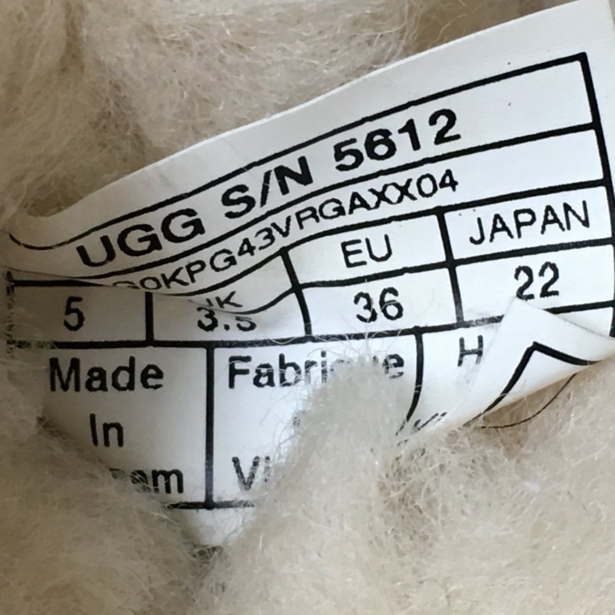 UGG(アグ) フラットシューズ 22 レディース ダコタ 5612 ベージュ ムートン