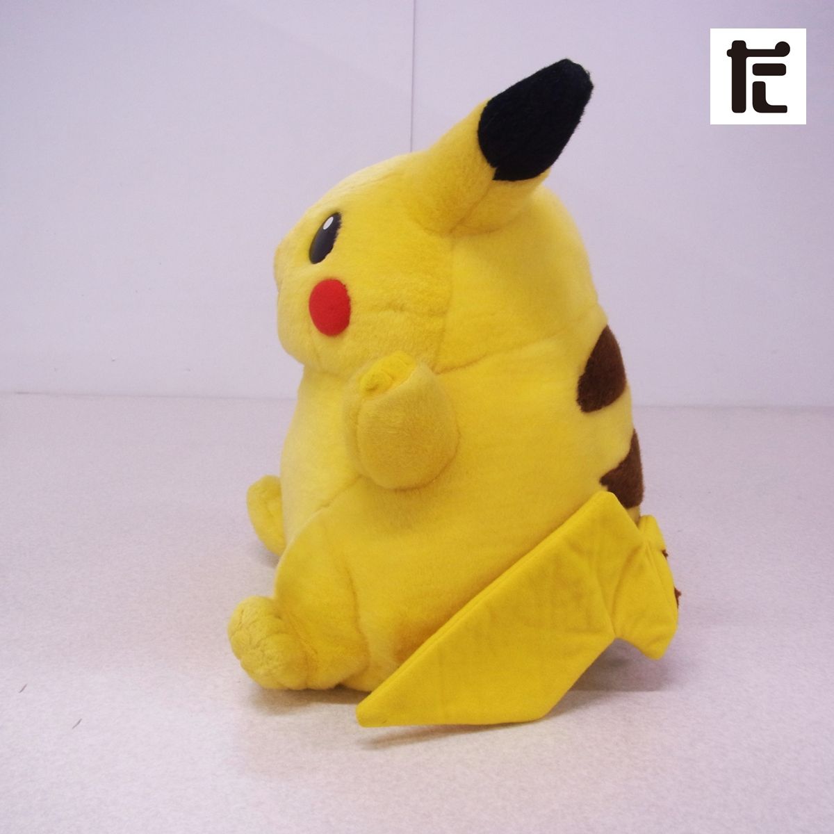 TOMY ポケットモンスター 等身大ピカチュウ ぬいぐるみ 初期