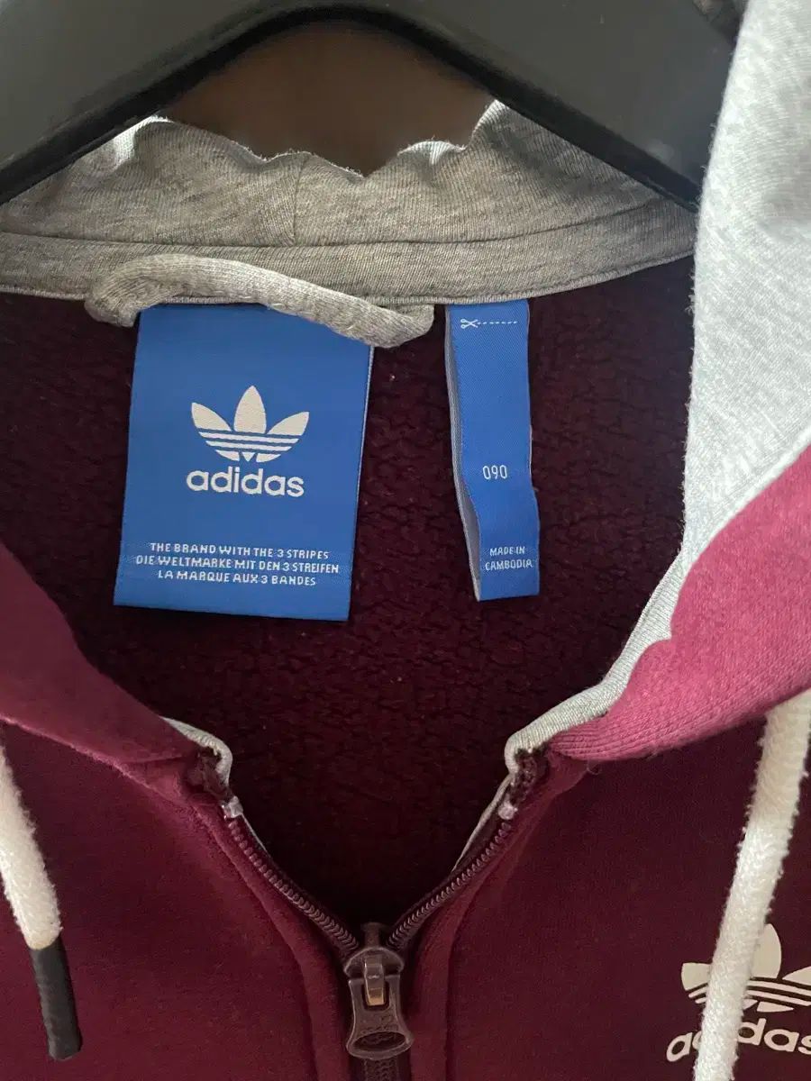 フードジップアップ