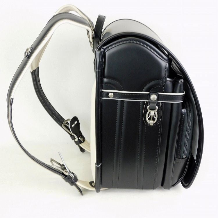 新品 定価110,000円 村瀬鞄行 ランドセル 男の子 コードバン(馬革) 新品 定価110,000円 村瀬鞄行 ランドセル 男の子用 高級 コード
