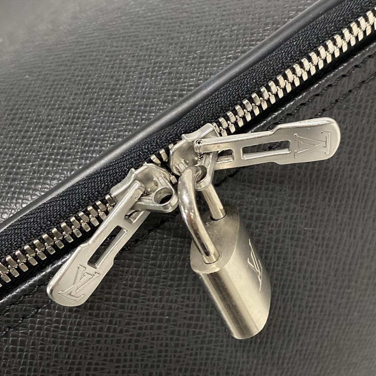 極上美品✨ルイヴィトン M23302 アルドワーズ ぺガス45