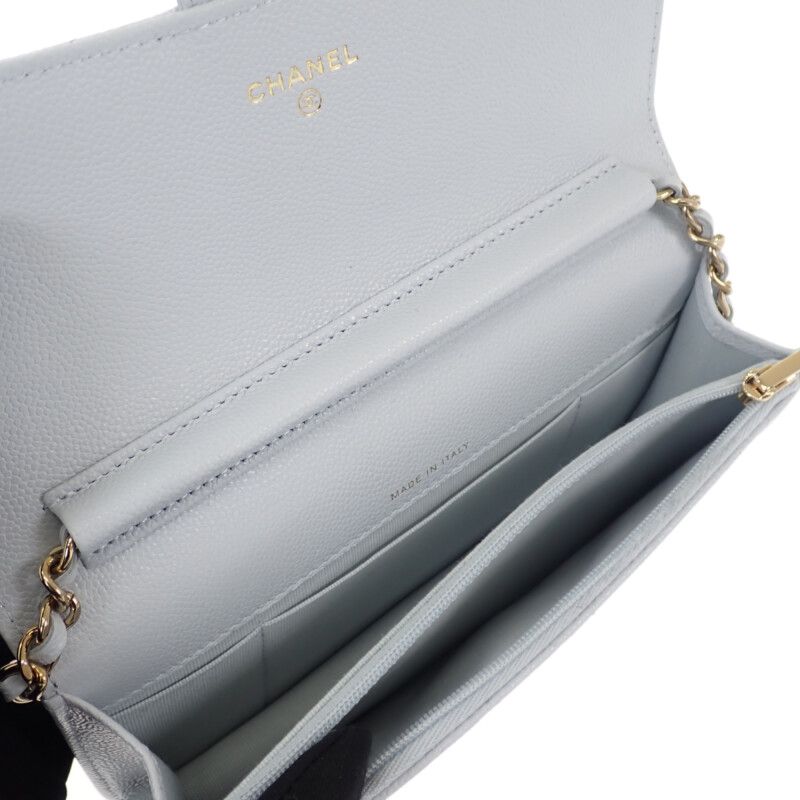 CHANEL フォンケース ショルダー グレインドカーフスキン ライト