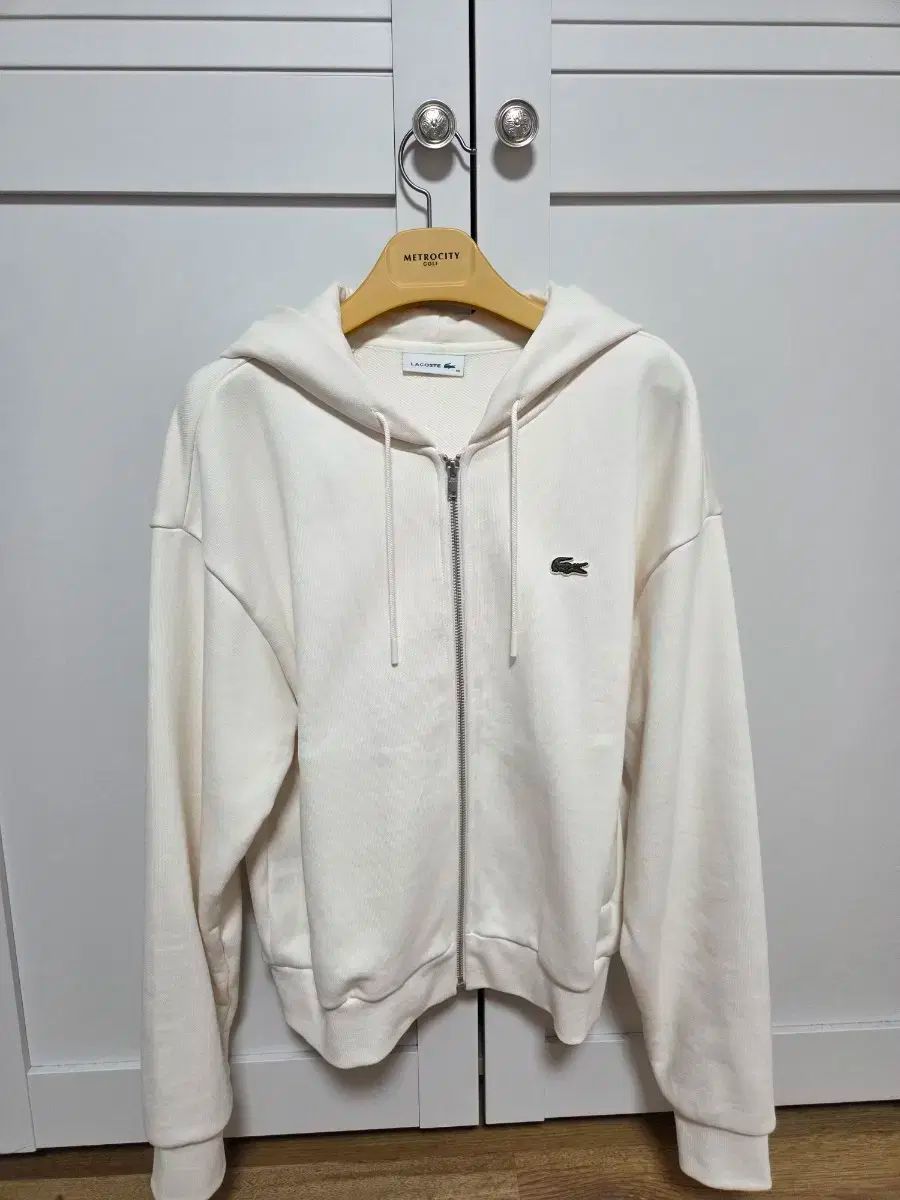 ラコステ ジップアップパーカー