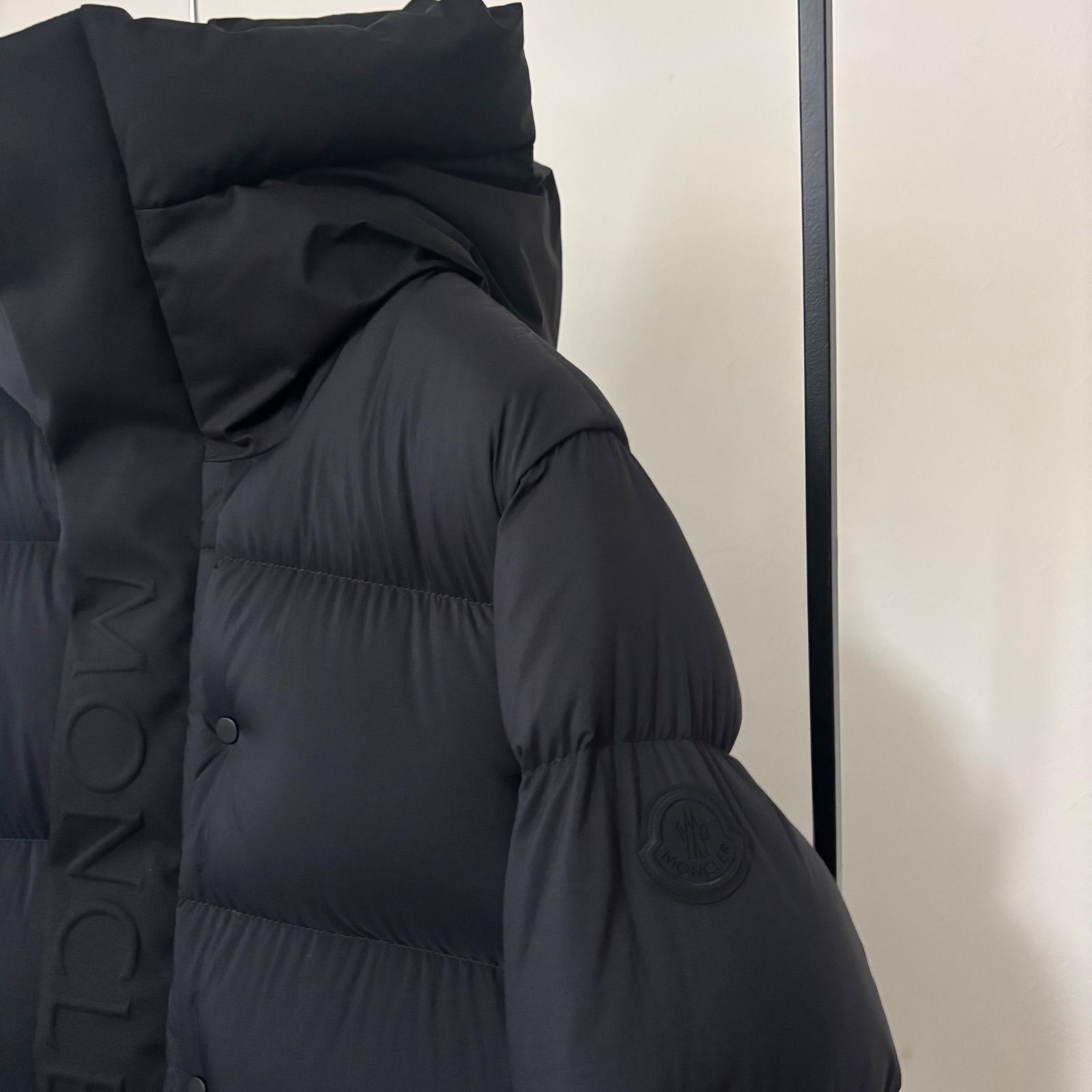 正規品　MONCLER モンクレール　マデイラ　ブラック サイズ5 希少サイズ MONCLER☆モンクレール☆アウター☆ブラック☆マデイラ☆MADEIRA