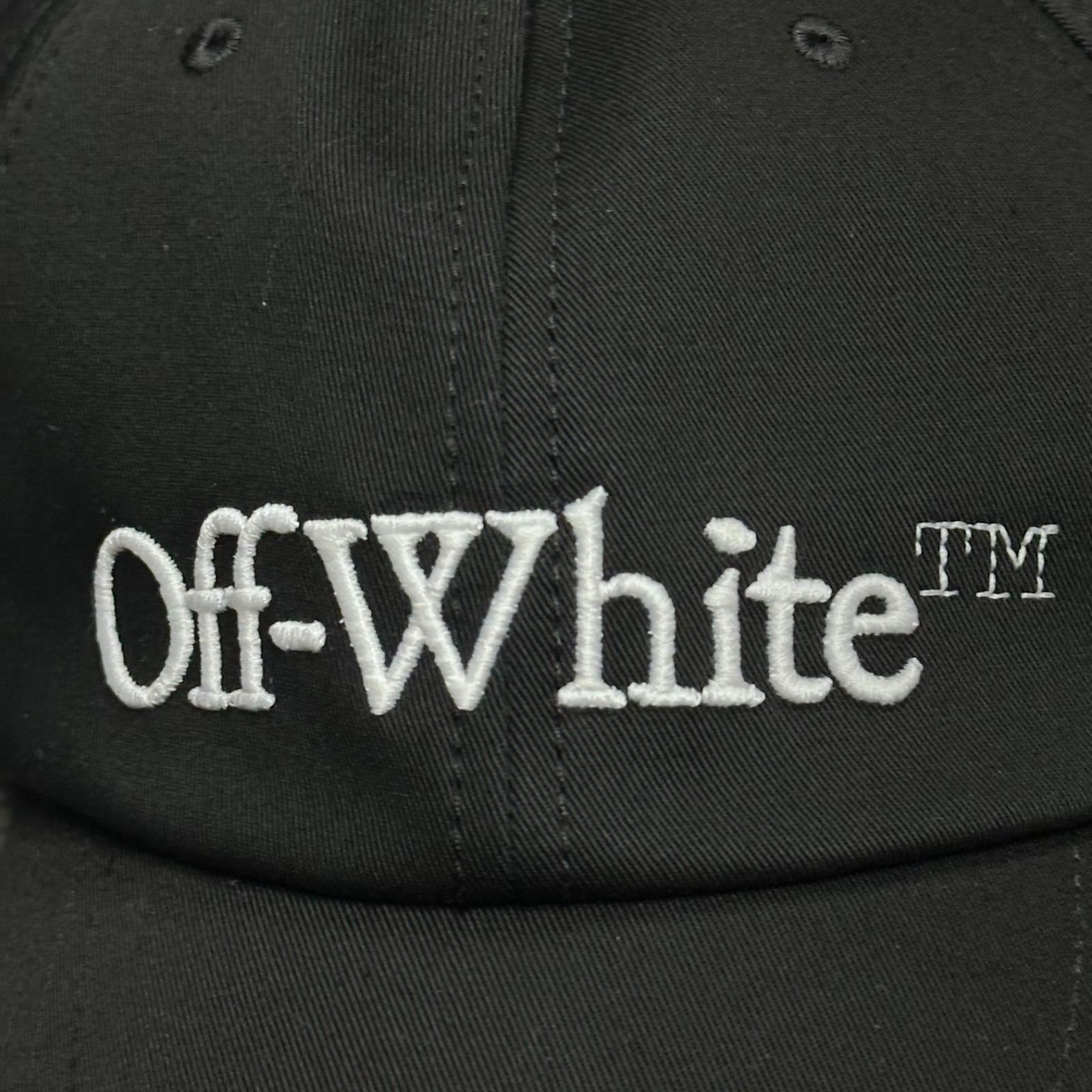 [OFF-WHITE]ロゴ入りベースボールキャップ 関税送料込 OFF-WHITE]ロゴ入りベースボールキャップ 関税送料込 (Off-White