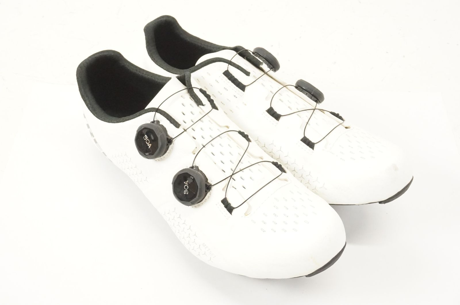 ebagos エバゴス Amu Amu クロッシェ•ドットスカーフ 割引