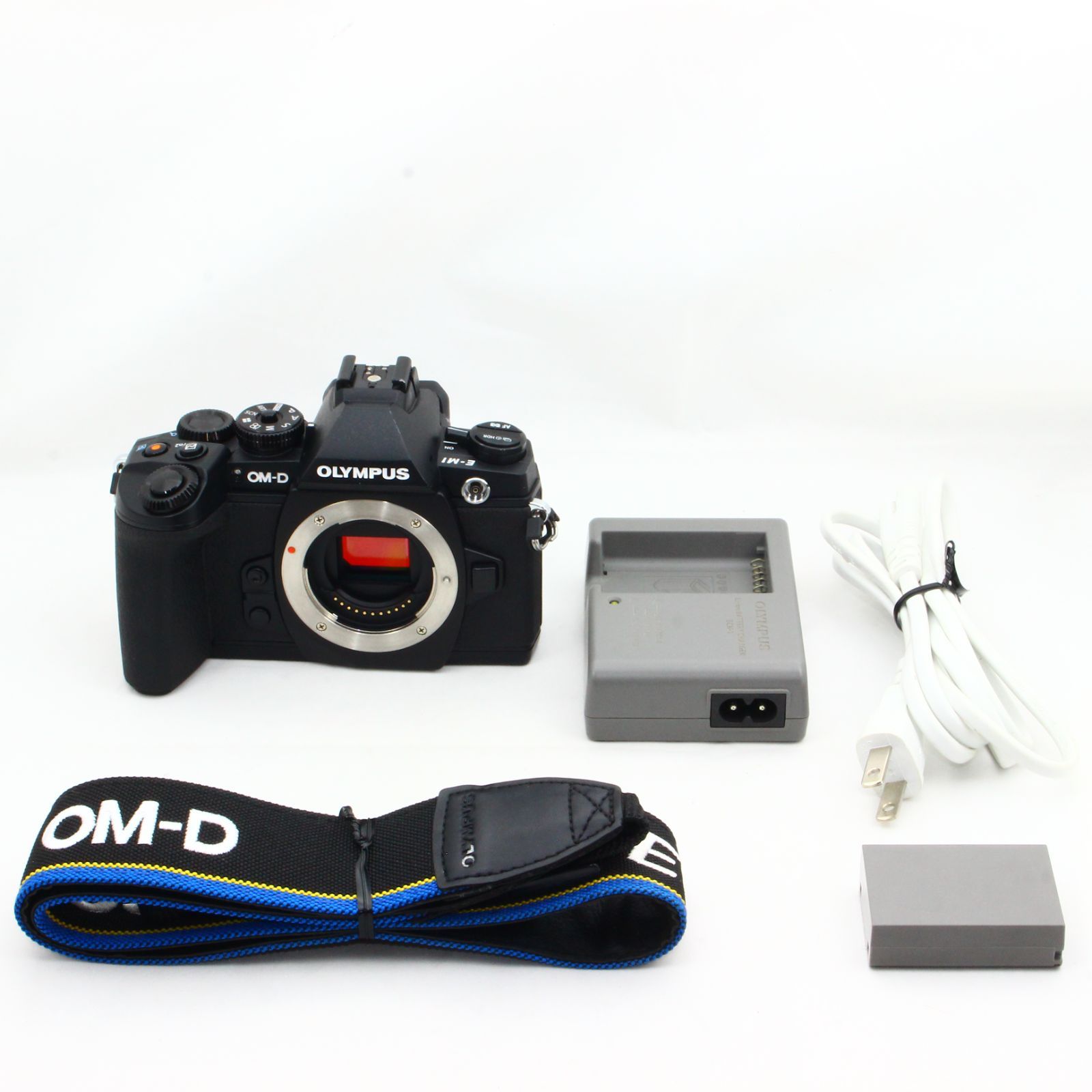 OLYMPUS ミラーレス一眼カメラ OM-D E-M5 MarkIII ボディー ブラック-