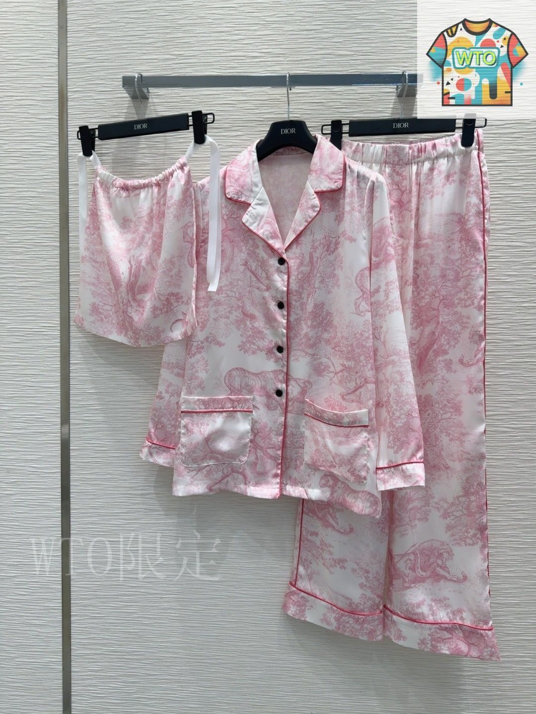 Christian Dior　パジャマ org.jpg