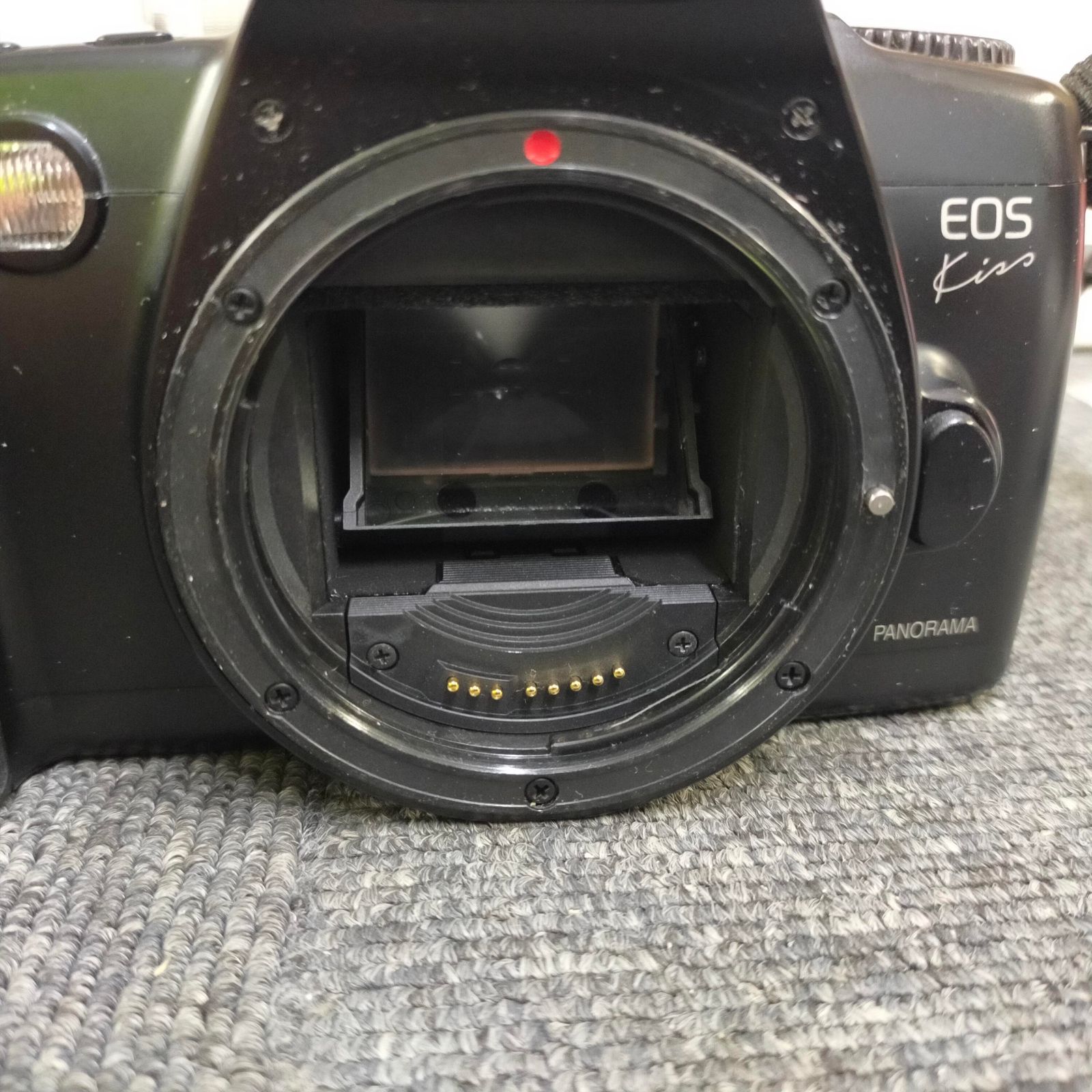  E 06 011 Canon EOS Kiss Wズームキット EF 35 80 mm 200 ケース 元箱 取扱説明書付き 一眼レフカメラ(フィルム) フィルムカメラ