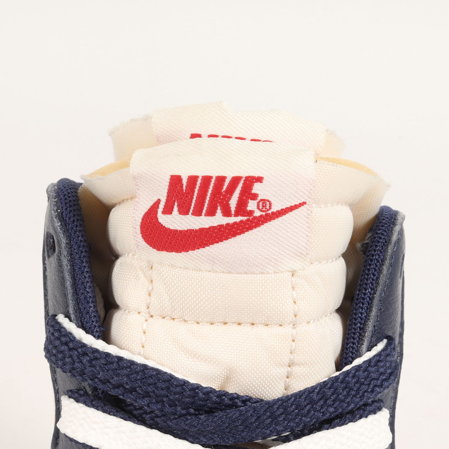 美品 Sacai サカイ サイズ:25.5cm NIKE BLAZER MID / SACAI BV0072-700 