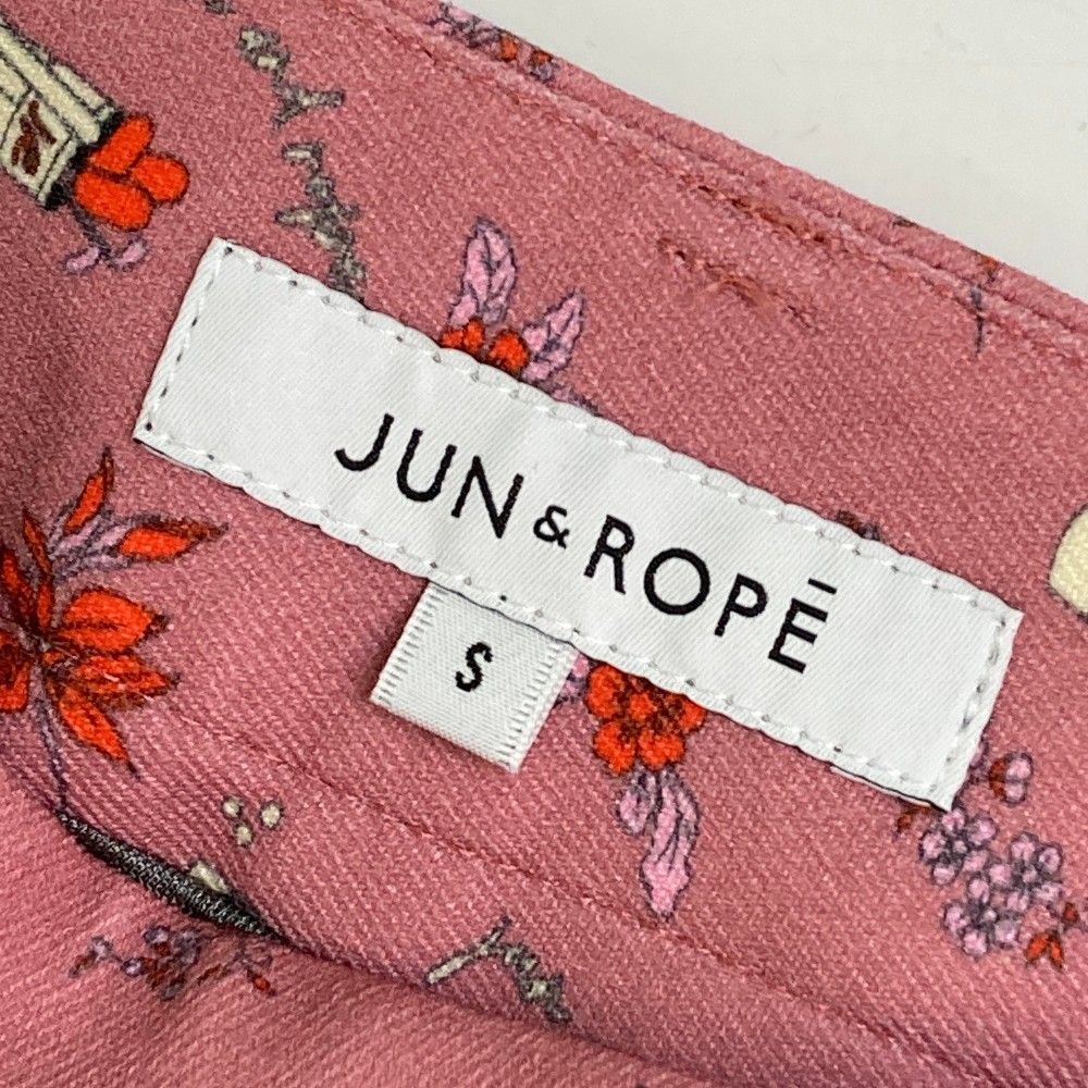 サイズ：S JUN&amp;ROPE ジュン アンド ロペ ERC-39190 インナー付スカート 総柄 ピンク系 [240101416625] ゴルフウェア レディース ストスト JUN&ROPE ジュン アンド ロペ ERC-39190 インナー付スカート 総