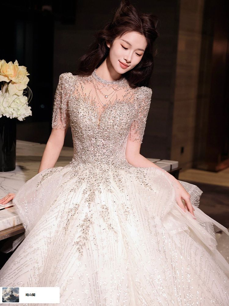 豪華宮廷デザイン