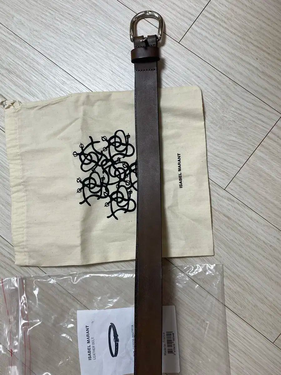 CELINE ブラックレザーベルト 70サイズ スモール CELINE セリーヌ