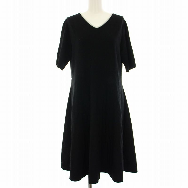 超美品　tobechic ワンピース　半袖42 ブラック トゥービーシック TO BE CHIC ニットワンピース 半袖 フレア