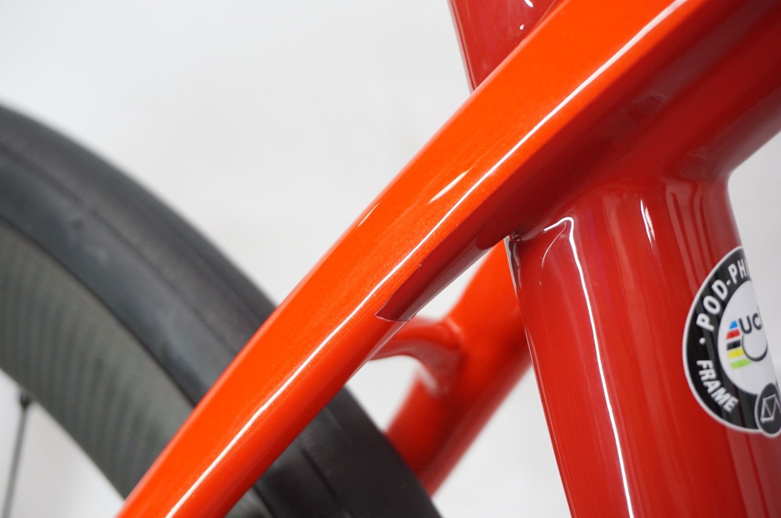 CARRERA 「カレラ」 PHIBRA DISC ULTEGRA R8170 2022年モデル ロード 