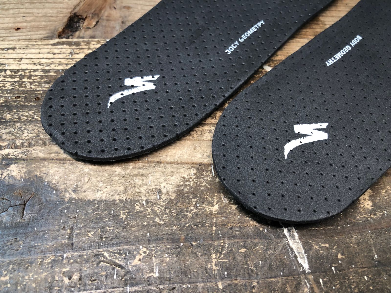 IR419 スペシャライズド SPECIALIZED CUSTOM FOOTBEDS インソール 40-41 BRIGHTFACE_UK