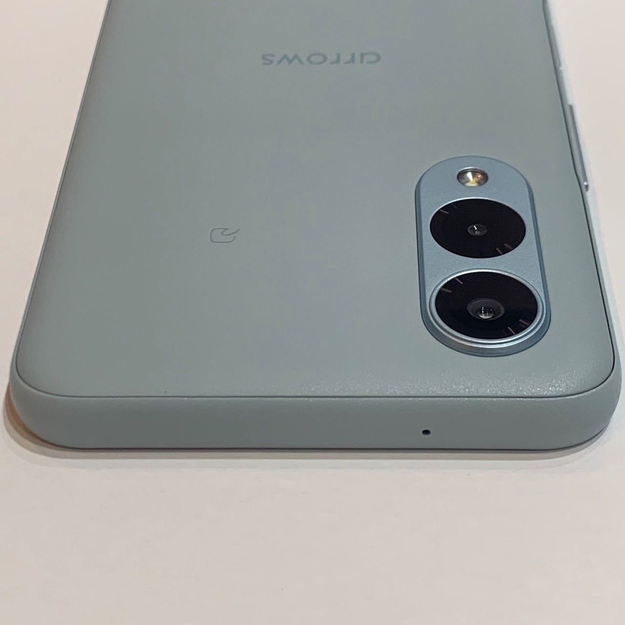 ⭐︎美品⭐︎arrows we2 ライトブルー F-52E arrows We2 F-52E | Android スマートフォン | 製品 | NTTドコモ