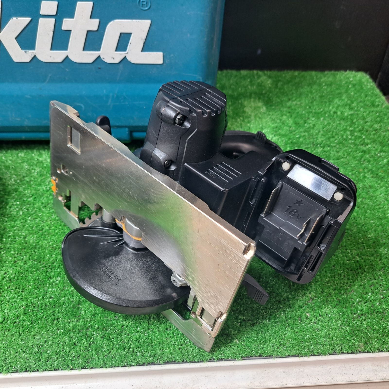マキタ makita