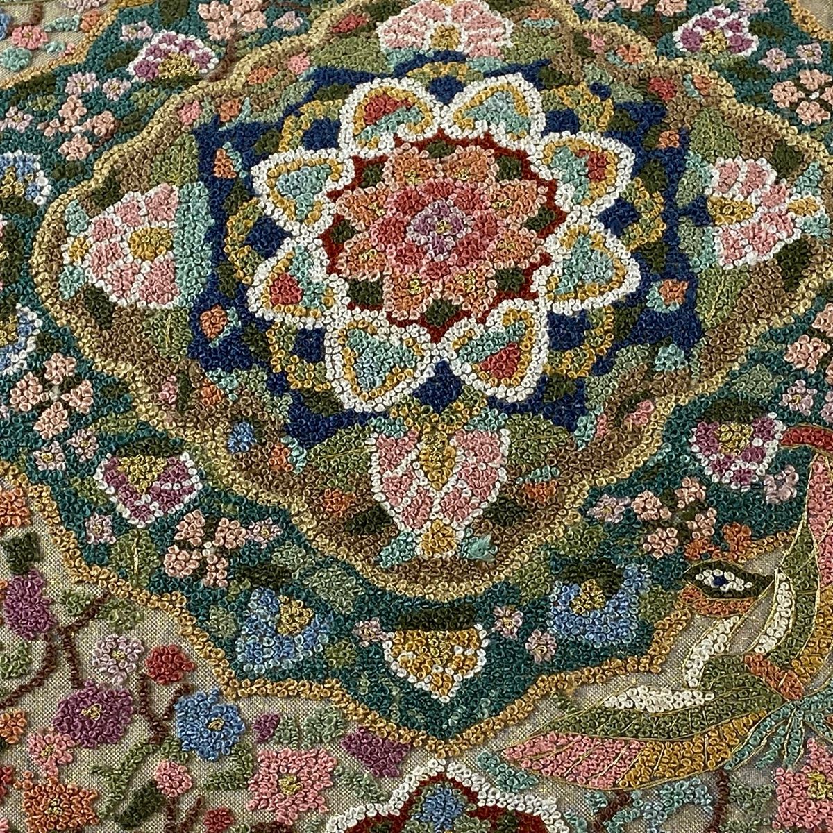 袋帯 逸品 華文 鳥 相良刺繍 金糸 灰茶 お太鼓柄 正絹 【中古】 - メルカリ