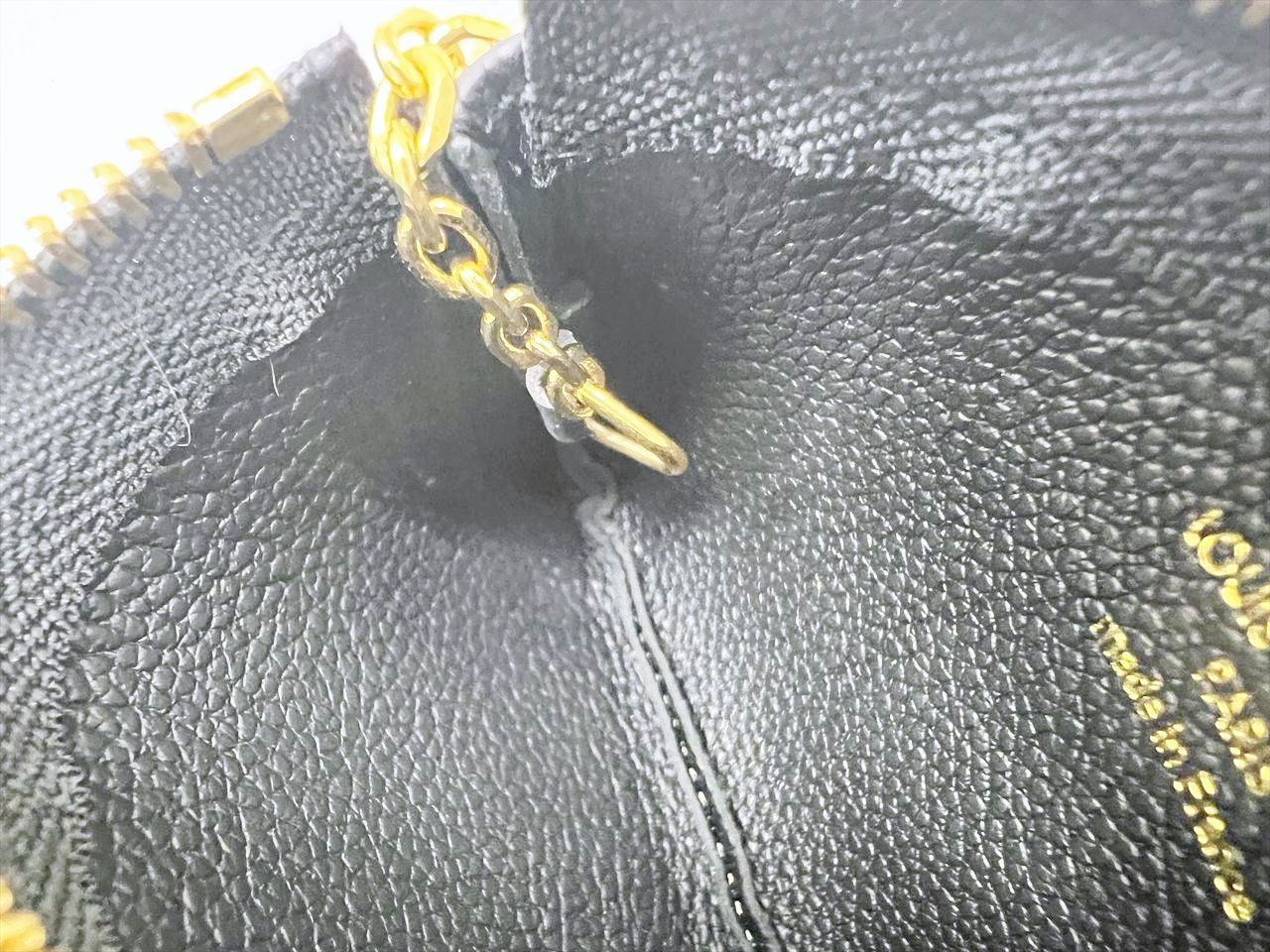 モノグラムアンプラント