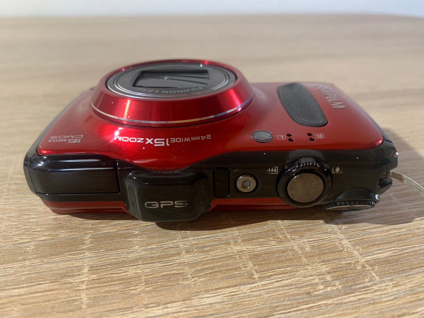 5468 FUJIFILM FINEPIX F550 EXR レッド デジカメ 5468 FUJIFILM FINEPIX EXR F550 レッド デジカメ - メルカリ