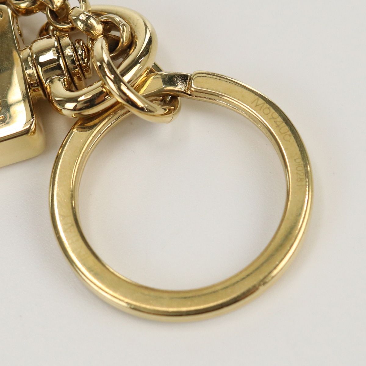 LOUIS VUITTON ルイヴィトン ポルトクレ・イントゥザフラワー M69406