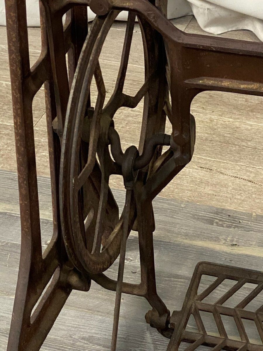 2796 PEACOOK ミシン 鉄脚 台 レトロ ヴィンテージ |神奈川県秦野市|A2 WWW_KANDAIZUMI_COM