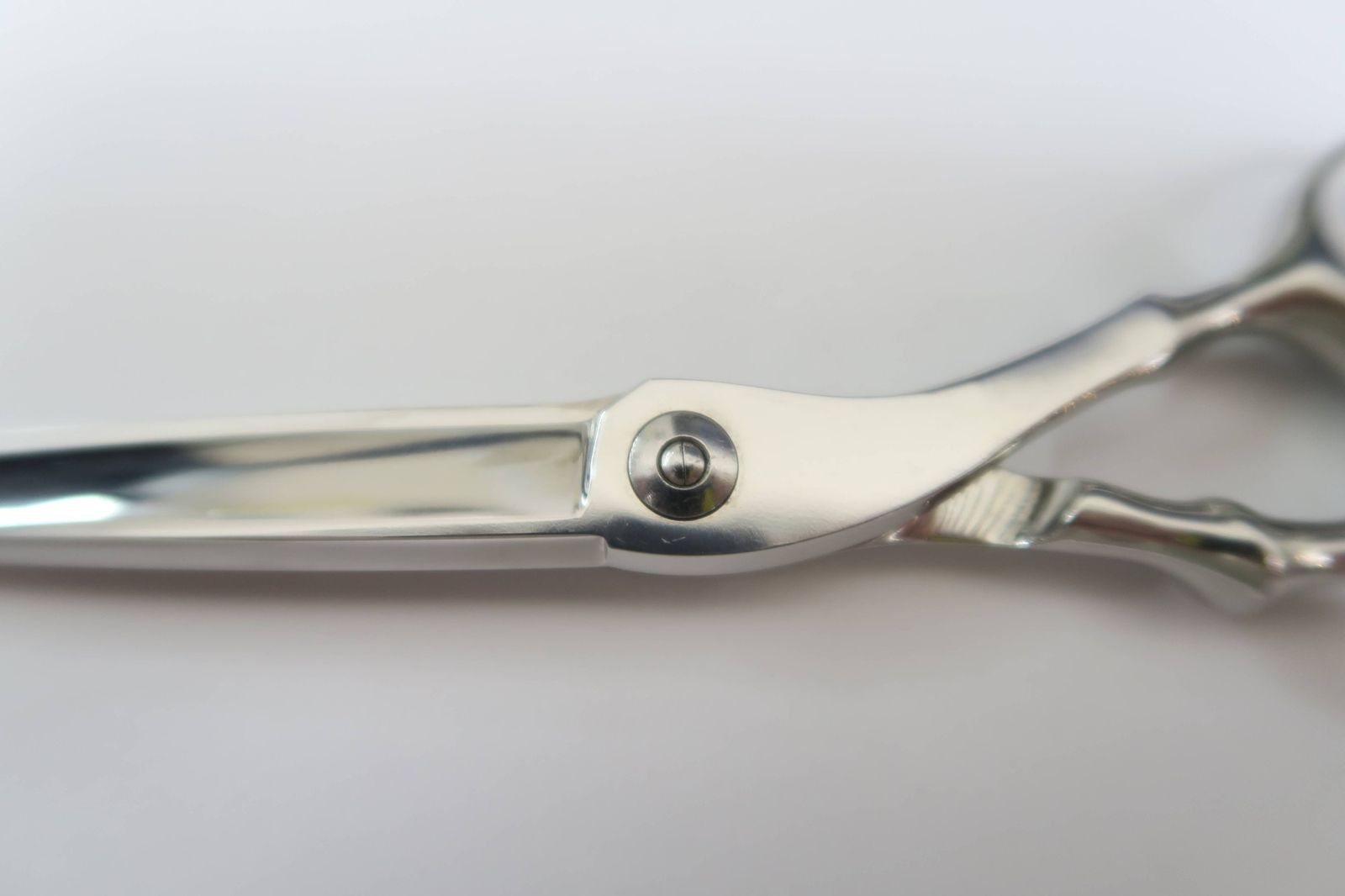 Bランク【トギノン TOGINON】 Supreme NEO ネオ5.8 シザー 美容師