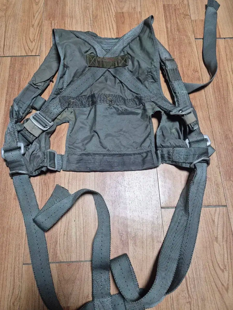 米軍 オリジナル パラシュート ベスト