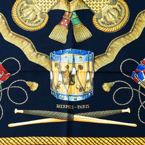 美品 エルメス HERMES カレ90 LESTAMBOURS タンブールの太鼓 スカーフ エルメス HERMES カレ90 LES TAMBOURS(タンブールの