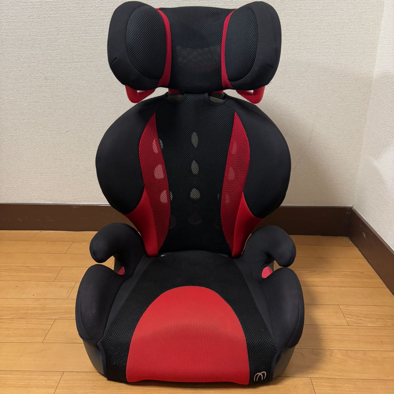 カーメイト エールベベサラットハイ バックジュニアクワトロ