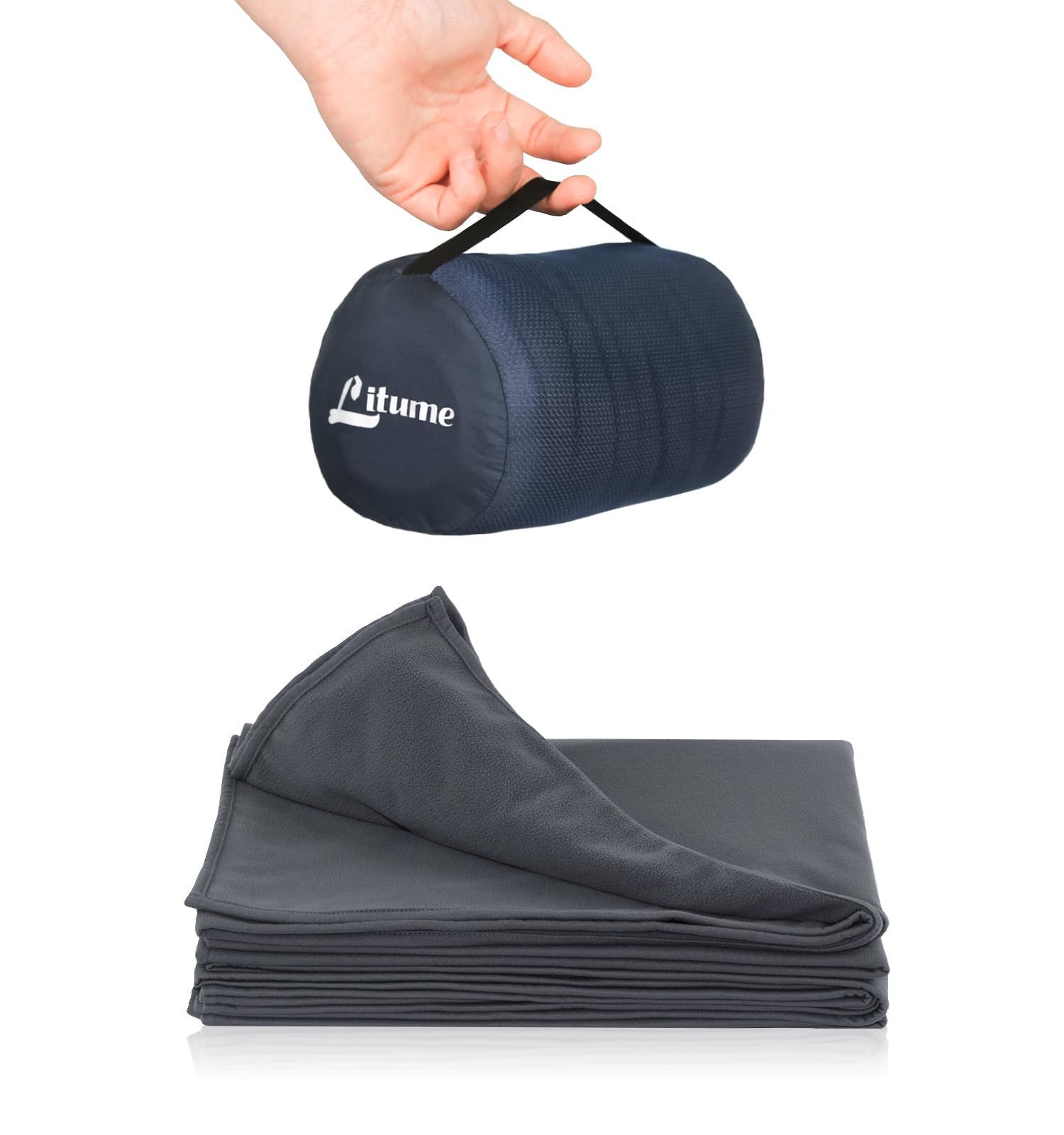 Litume 170 x 122 cm 柔らかい 防災 飛行機 旅行用ブランケット ブランケット 折り畳みデザインと専用収納ポーチ付き 電車、キャンプ、バックパッキングと旅行に最適 台湾製