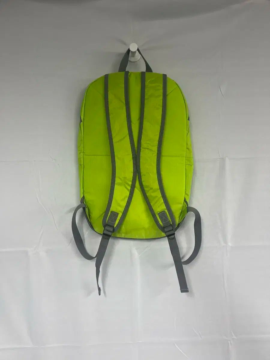 新商品が続々! SALOMON サロモン トレッキング 軽量バックパック